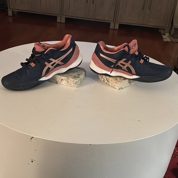 GEL-RESOLUTION shoes. - Picture 5 of 9